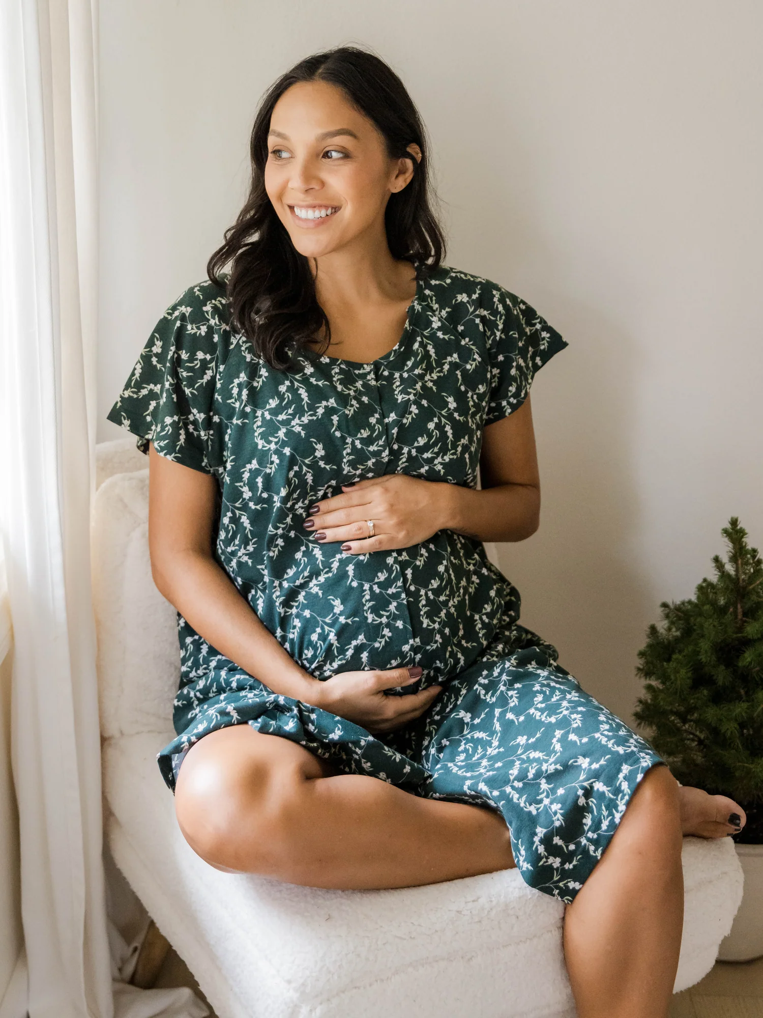 Universal Labor & Delivery Gown | Evergreen Blossom - Image 5